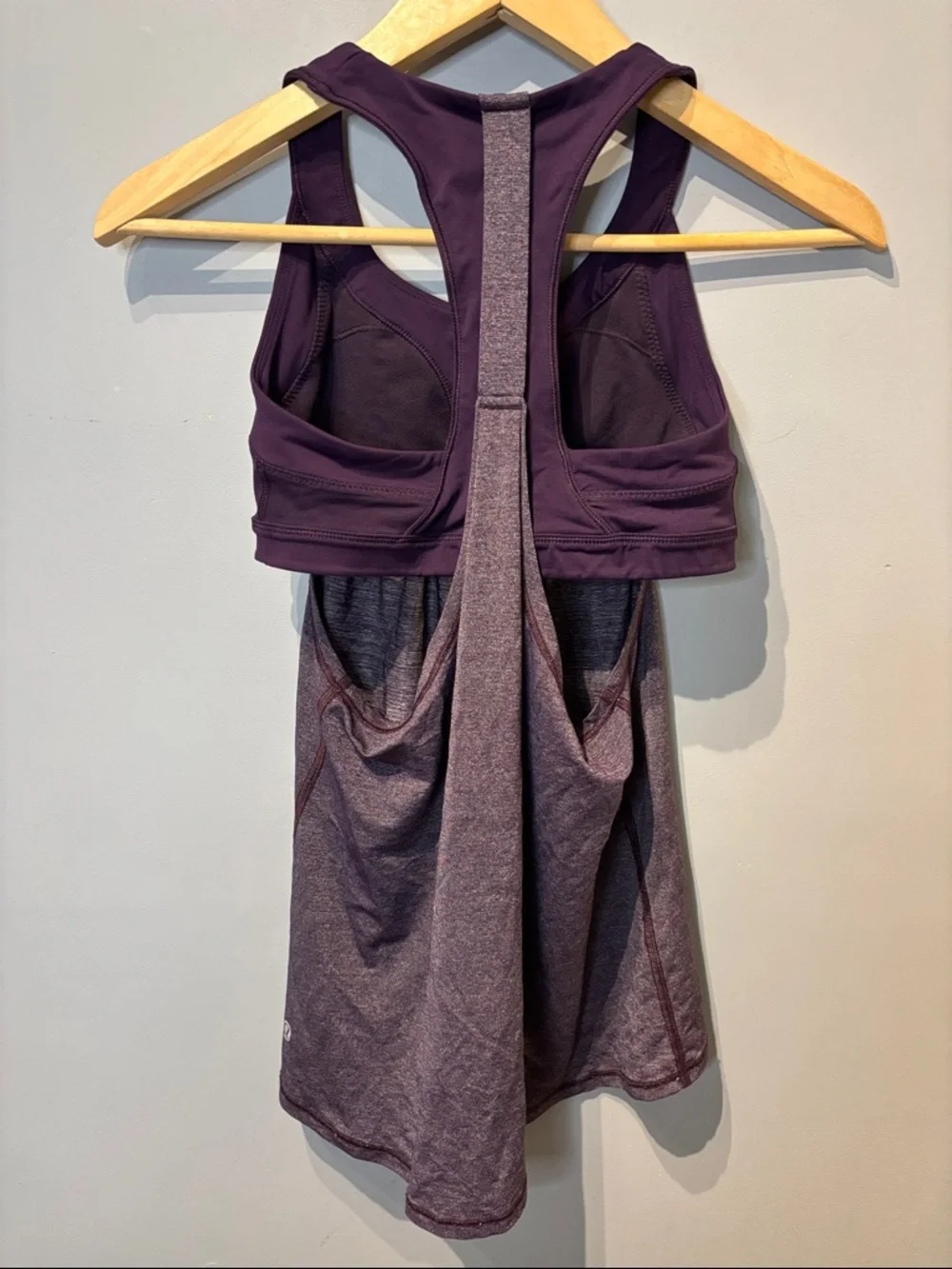 Lululemon 2-In-Run Tank Heathered Deep Zinfandel / Deep Zinfandel - Picture 5 of 8